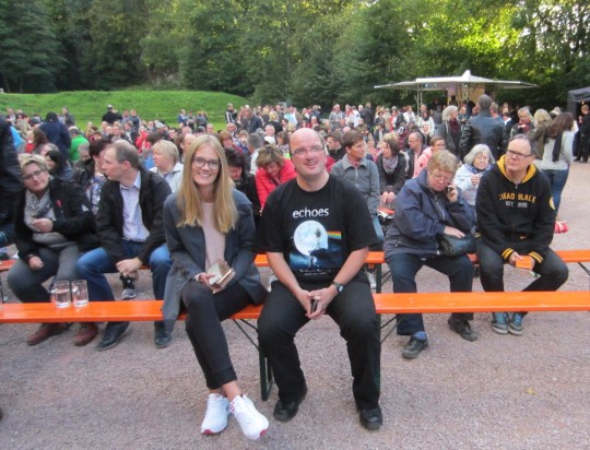 So langsam füllte sich der Platz Bild: KRA 2