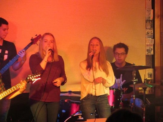 Hanna und Linda Bild: KRA 2